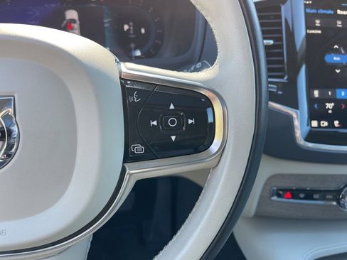 Used 2024 Volvo XC90 B6 Plus image 16