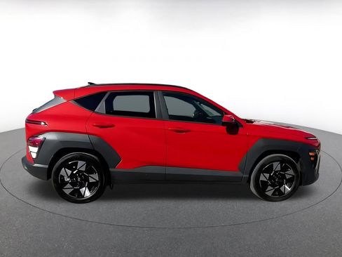 Used 2025 Hyundai Kona SEL image 15
