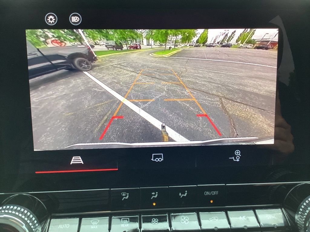 Used 2024 GMC Canyon Elevation w/ Convenience Package AWD/4WD image 15