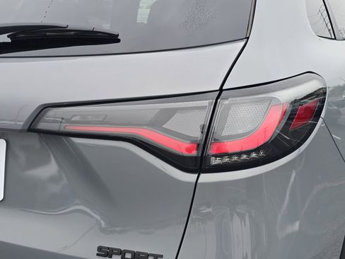 Certified 2026 Honda HR-V Sport image 8