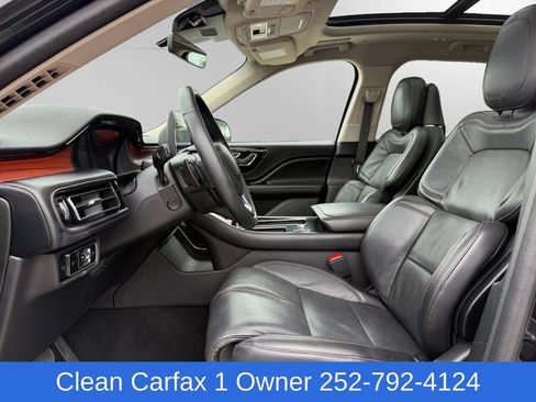 Used 2023 Lincoln Aviator Reserve w/ Equipment Group 201A AWD/4WD image 9