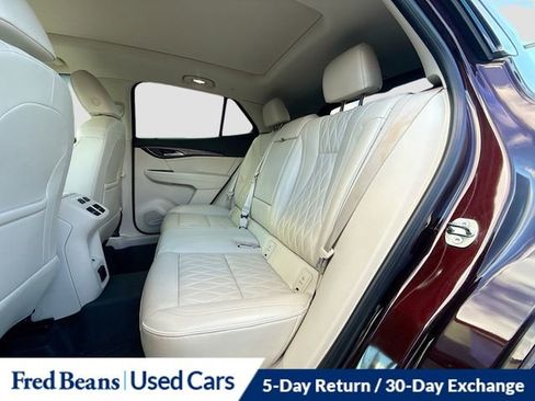 Used 2022 Buick Envision Avenir w/ Technology Package II image 28