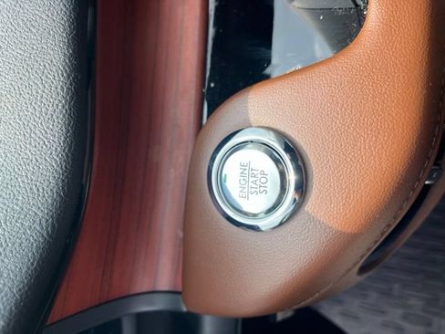 Used 2023 Lincoln Aviator Reserve RWD image 19