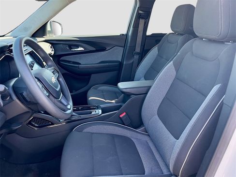 Used 2023 Chevrolet TrailBlazer LT w/ Convenience Package image 20