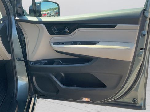 Used 2019 Honda Odyssey Elite image 23