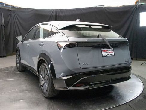 Used 2024 Nissan Ariya AWD image 10