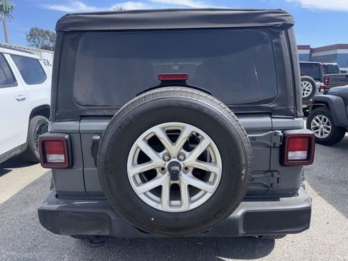 Used 2023 Jeep Wrangler Unlimited Sport AWD/4WD image 6
