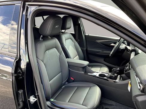 New 2026 Buick Envista Sport Touring w/ Convenience I Package FWD image 10
