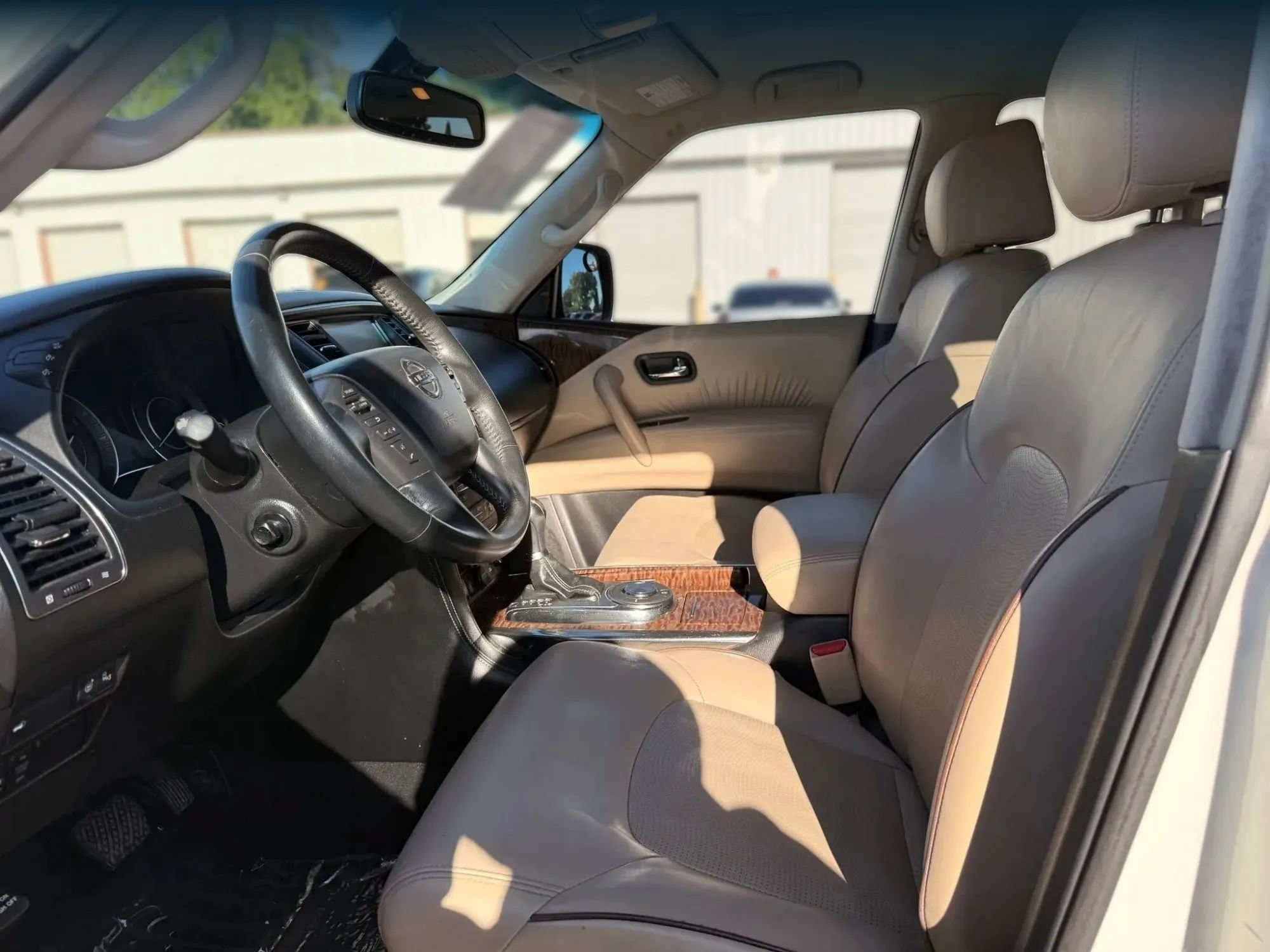 Used 2017 Nissan Armada Platinum RWD image 2