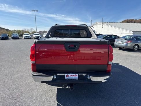 Used 2003 Chevrolet Avalanche Base image 7