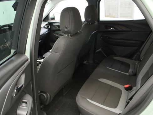 Certified 2026 Chevrolet TrailBlazer LT w/ LT Cold Weather Package FWD image 27