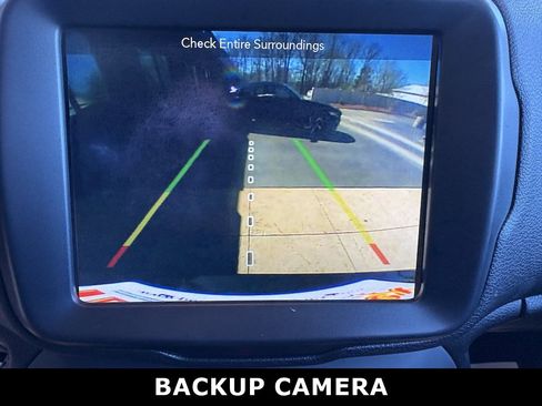 Used 2019 Jeep Renegade Trailhawk image 19