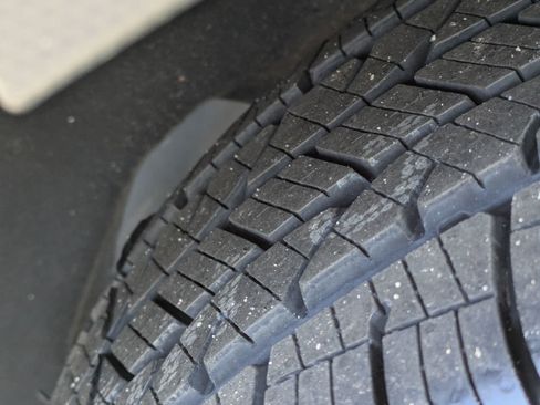 Used 2023 Subaru Forester Sport image 9