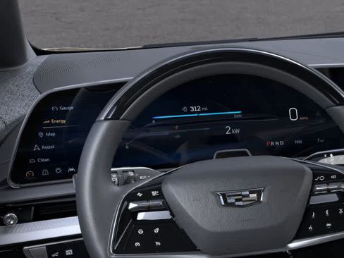 New 2026 Cadillac Optiq Luxury 1 image 18