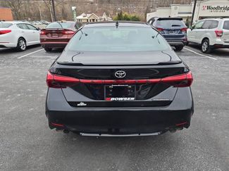 Used 2020 Toyota Avalon Touring w/ Advanced Safety Package FWD video 4