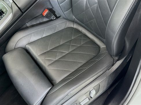 Used 2023 BMW X5 xDrive40i w/ M Sport Package image 21