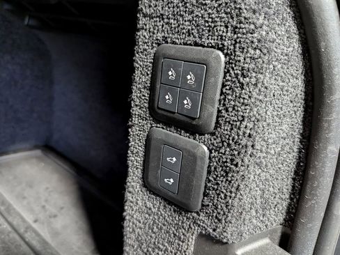 Used 2020 Land Rover Range Rover HSE image 52