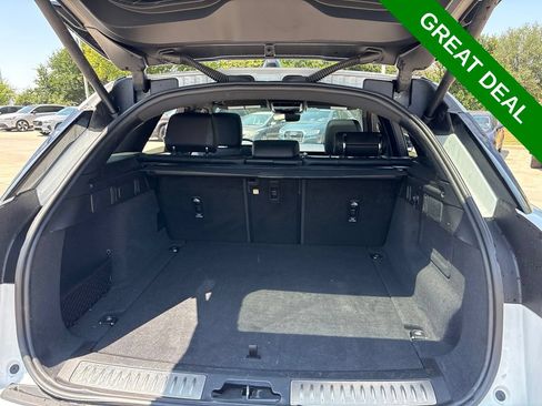 Used 2025 Land Rover Range Rover Velar Dynamic SE AWD/4WD image 10