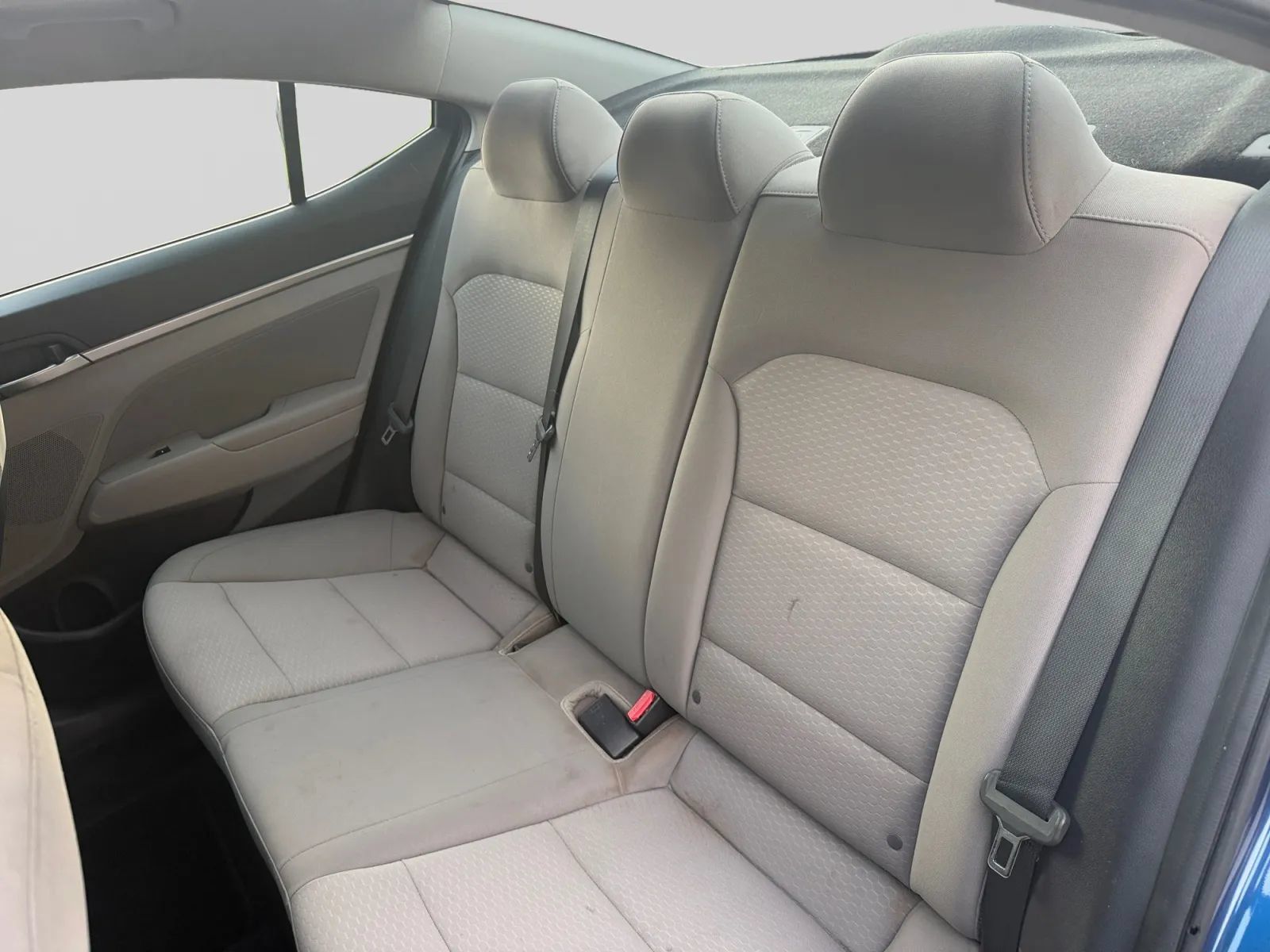 Used 2020 Hyundai Elantra SEL FWD image 13