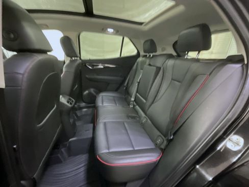 Used 2022 Buick Envision Essence w/ Technology Package I image 19