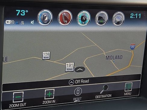 Used 2018 GMC Acadia Denali w/ Technology Package FWD image 19