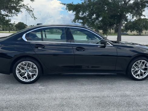 Used 2025 BMW 330i xDrive Sedan AWD/4WD image 9
