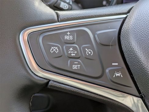 Used 2024 Chevrolet Equinox LT image 25