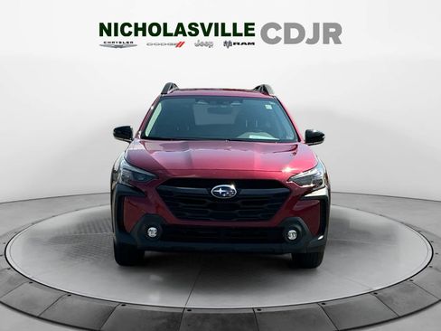 Used 2024 Subaru Outback Premium AWD/4WD image 8