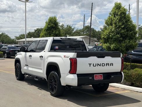 Used 2023 Toyota Tundra SR5 w/ SR5 Convenience Package image 5