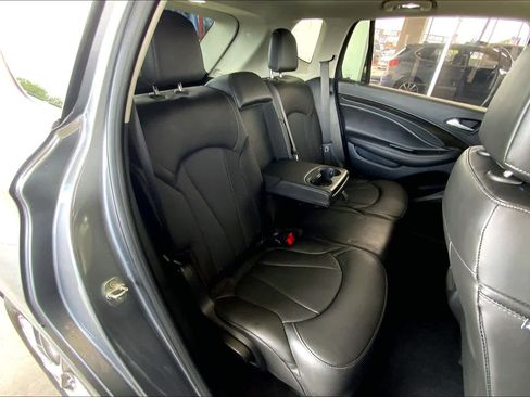 Used 2020 Buick Envision Essence w/ Experience Buick Package FWD image 20