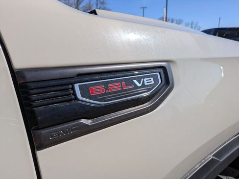 New 2026 GMC Sierra 1500 AT4X image 39