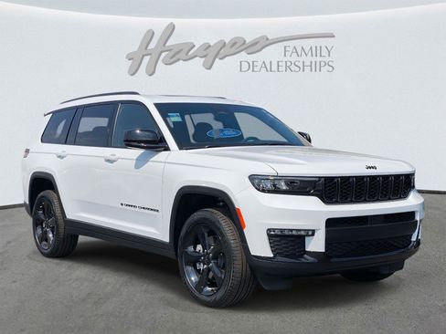 New 2025 Jeep Grand Cherokee L Limited w/ Black Appearance Package image 2