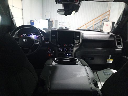 New 2026 RAM 1500 Warlock AWD/4WD image 15