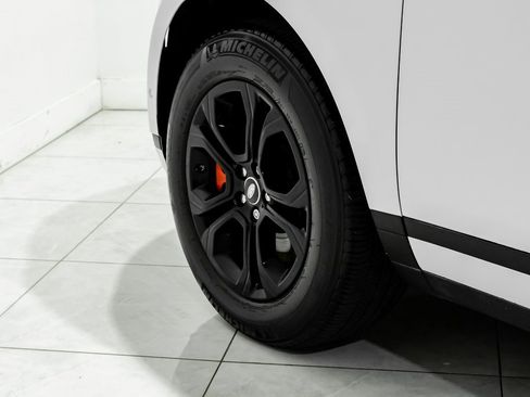 Used 2021 Land Rover Range Rover Evoque S image 54