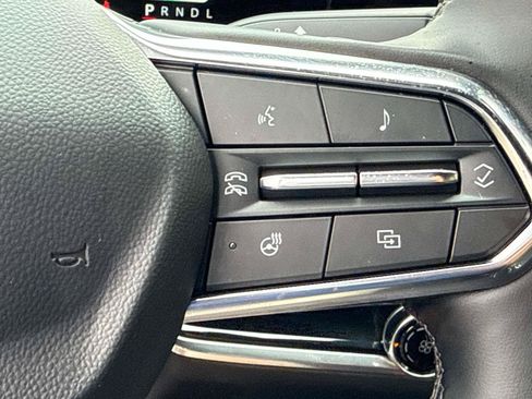 Used 2025 Chevrolet Equinox LT AWD/4WD image 25