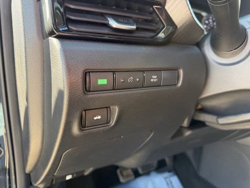 Used 2023 Nissan Sentra SV image 16