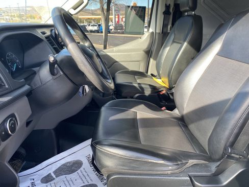 Used 2020 Ford Transit 150 Low Roof image 9