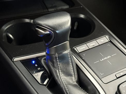 Certified 2020 Lexus UX 250h w/ Premium Package AWD/4WD image 18