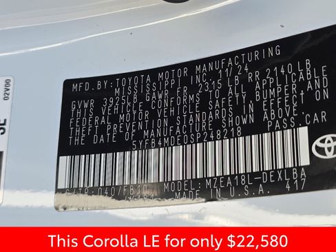 Used 2025 Toyota Corolla LE FWD image 41