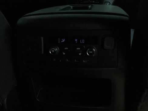 Used 2019 Chevrolet Tahoe LT AWD/4WD image 22
