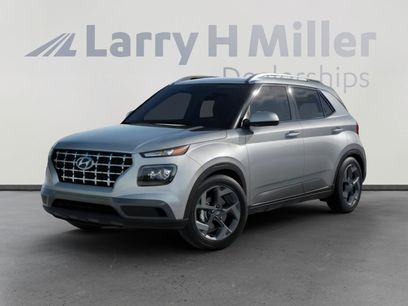 New 2025 Hyundai Venue SEL