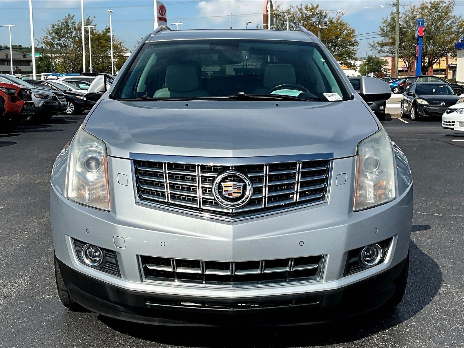 Used 2013 Cadillac SRX Performance w/ Driver Awareness Package FWD image 2