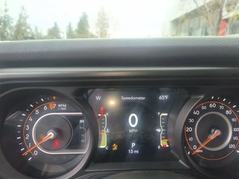 New 2026 Jeep Gladiator Sport image 15