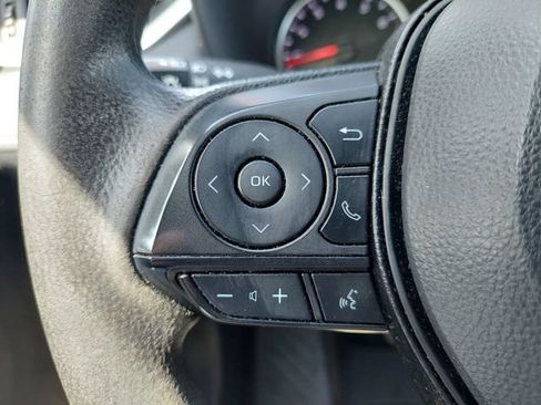 Certified 2022 Toyota RAV4 LE AWD/4WD image 26