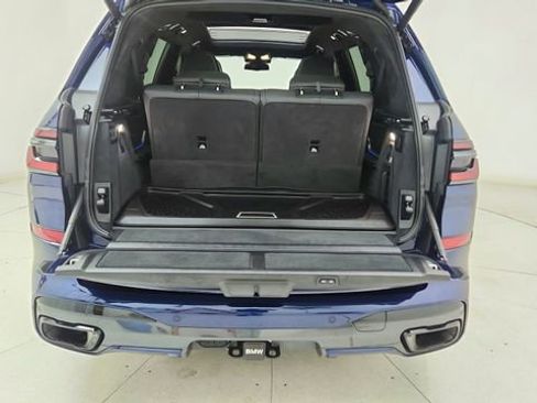 Used 2024 BMW X7 xDrive40i w/ Executive Package image 13