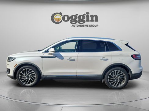 Used 2019 Lincoln Nautilus Reserve w/ Driver Assistance Package image 3