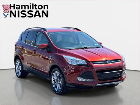 Used 2016 Ford Escape SE w/ SE Leather Comfort Package AWD/4WD image 1