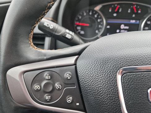 Used 2023 GMC Terrain AT4 image 16