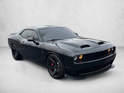 Used 2019 Dodge Challenger SRT Hellcat w/ Laguna Leather Package image 3