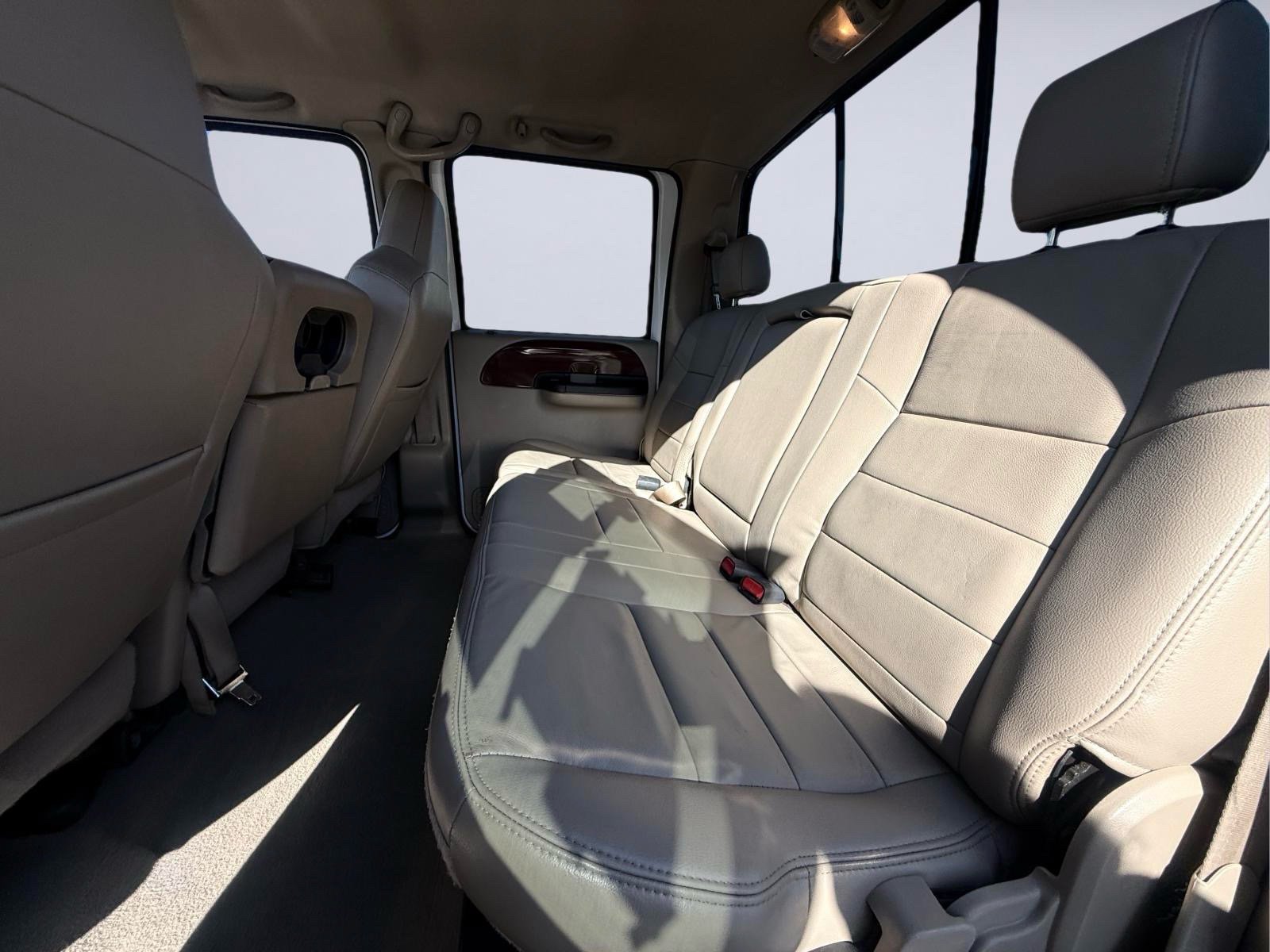 Used 2006 Ford F250 Lariat AWD/4WD image 13